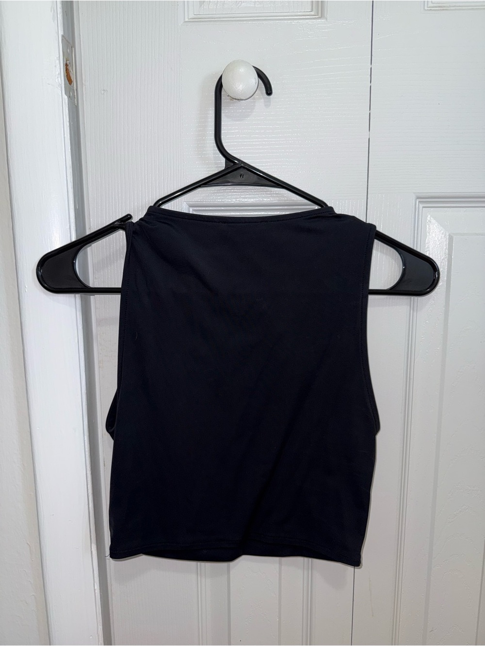 Zara Black Sleeveless Cropped Tank - Picture 3 of 3